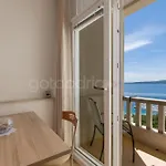Beachfront Ljubica Brela