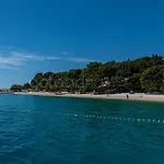 Daire Beachfront Ljubica Brela