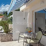 Daire Beachfront Ljubica Brela