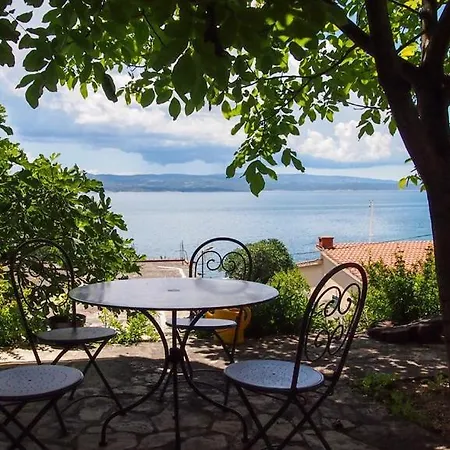 Apartment Beachfront Ljubica *