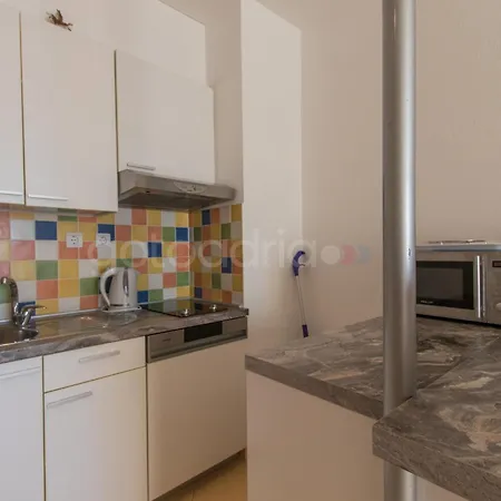 Beachfront Ljubica Apartman