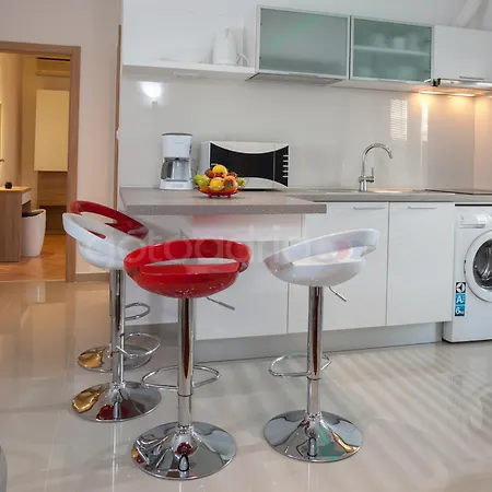 Appartamento Beachfront Ljubica *